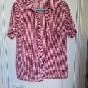 Casual Red Gingham Button-Up Shirt